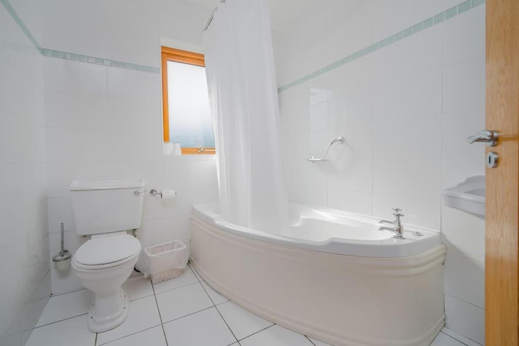 Villa The Moorings- Near The Sea Tramore Exterior foto